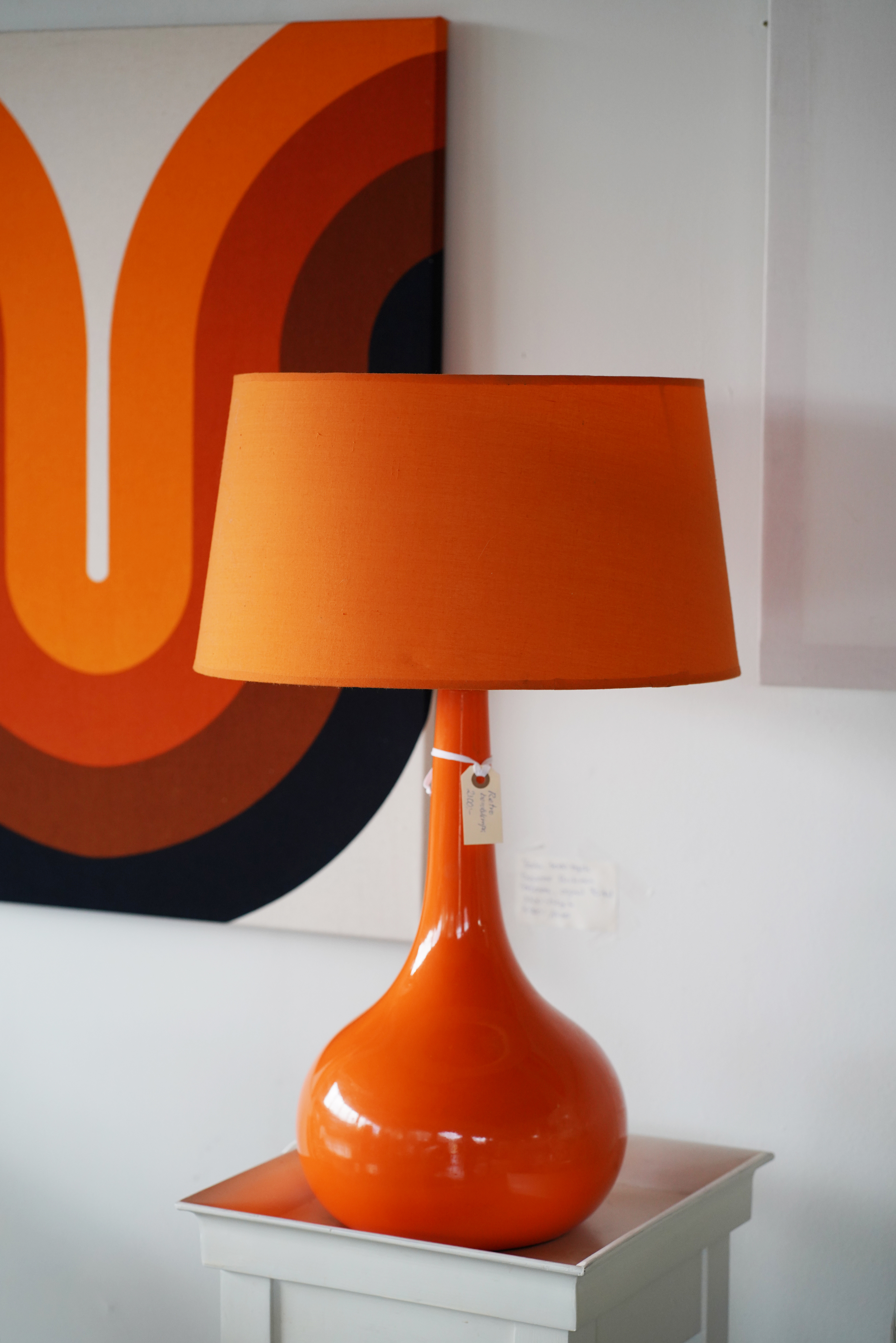 Retro stor orange lampa